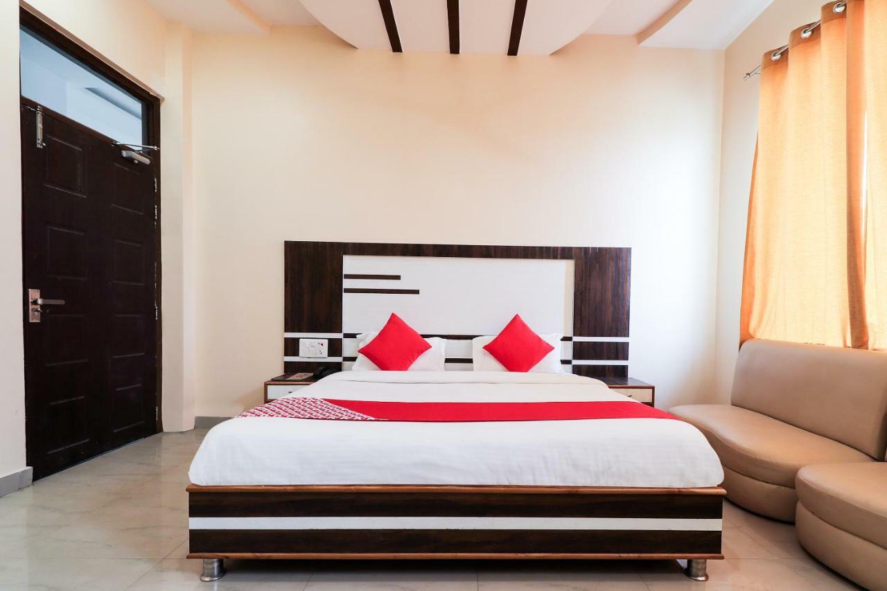 Oyo 39959 Hotel Bandhan Bahraich 外观 照片