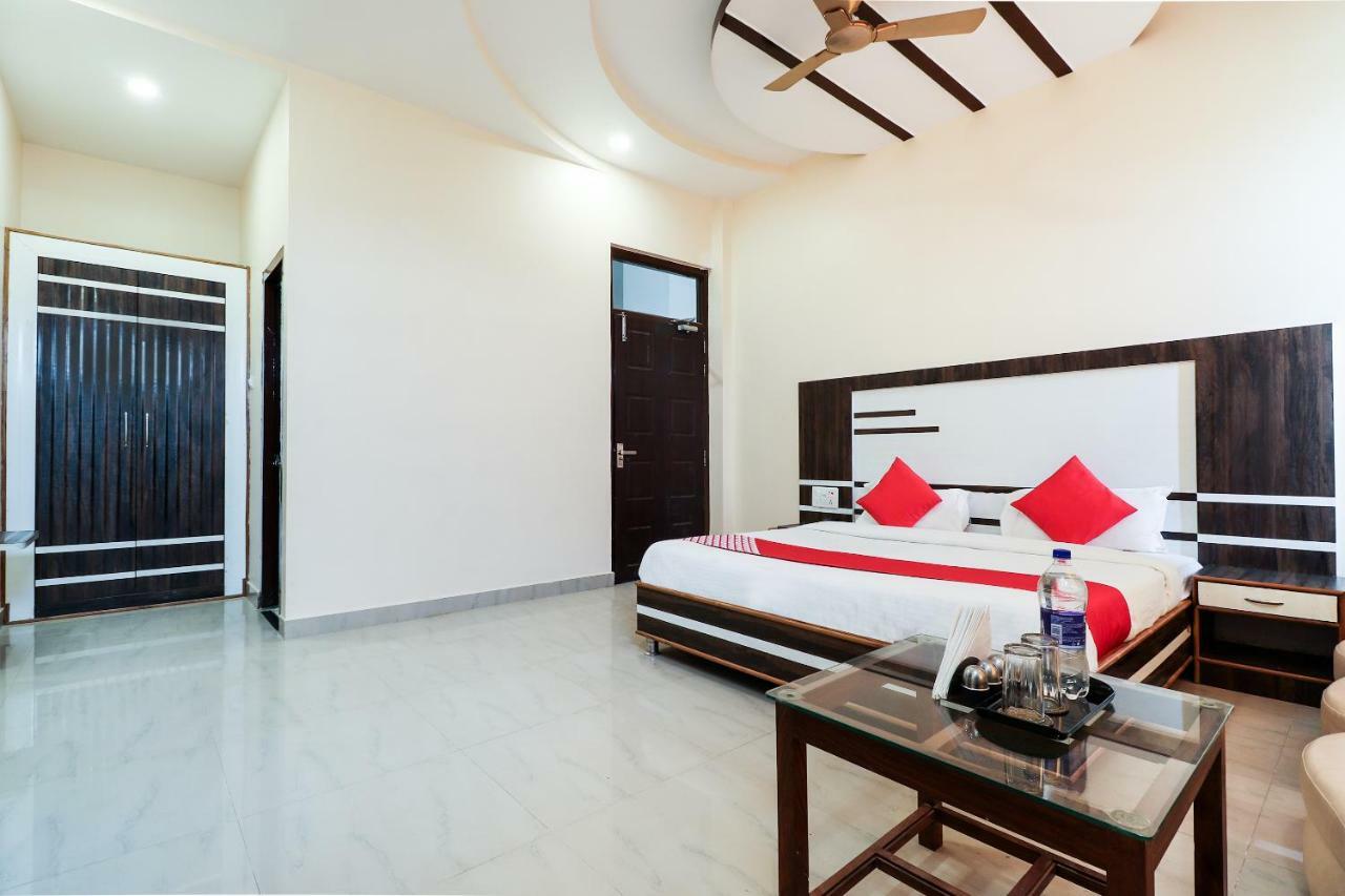 Oyo 39959 Hotel Bandhan Bahraich 外观 照片